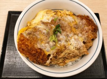 【かつや】夏の感謝祭！8月8日～15日は定番のかつ丼を含む人気メニュー4品が150円引きに！