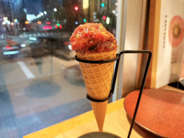 【名古屋・千種】インスタで人気！「和牛焼肉ラスベガス」のエンタメ焼肉が話題沸騰中｜話題のレバ刺ししゃぶしゃぶなど実食レポ