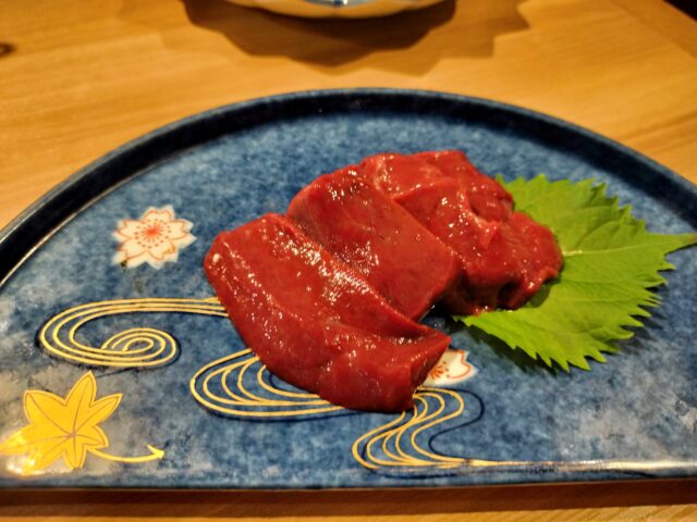 【名古屋・千種】インスタで人気！「和牛焼肉ラスベガス」のエンタメ焼肉が話題沸騰中｜話題のレバ刺ししゃぶしゃぶなど実食レポ