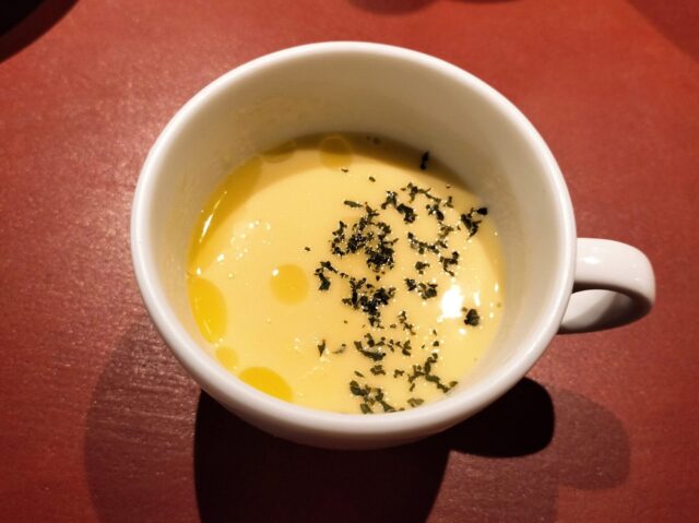 【一宮グルメ】隠れ家古民家カフェ「菓酒発酵 odd」の本格ビストロランチ|自家製パンとヘルシー料理の魅力を徹底レポート