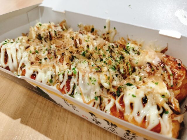 【岩倉グルメ】「米乃屋」のふわとろたこ焼き&焦げ目香ばしいみたらし団子の実食レビュー＜閉店間際は半額のチャンスも！？＞