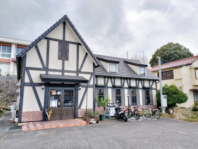 【名古屋・八事】甘口スパで話題の「喫茶マウンテン」｜甘口イチゴスパ・ヤングスパを実食レポート