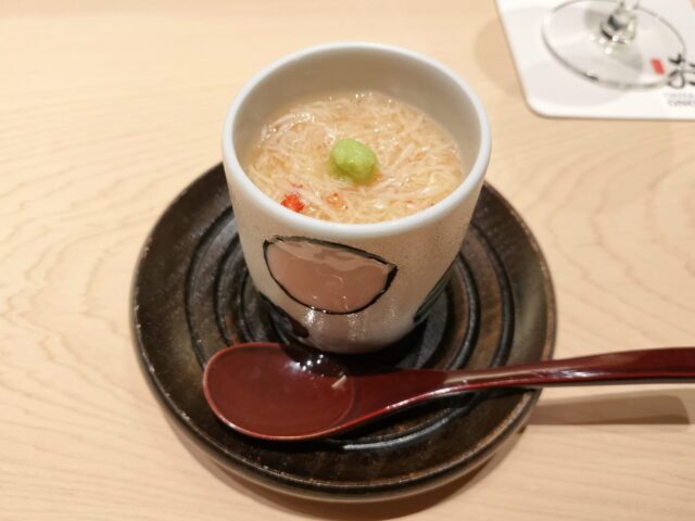 【鮨 銀座おのでら 名古屋】ミシュラン2つ星の江戸前寿司を体験|「おまかせ握り14種」レビュー